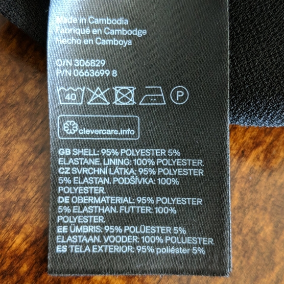 H&M V-neck top - Picture 7 of 7